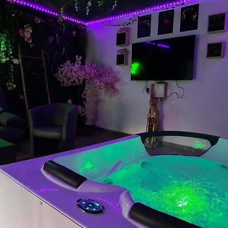 The Jungle Spa Strasbourg Schiltigheim Esterno foto