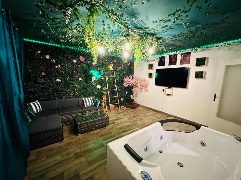Apartment The Jungle Strasbourg Schiltigheim